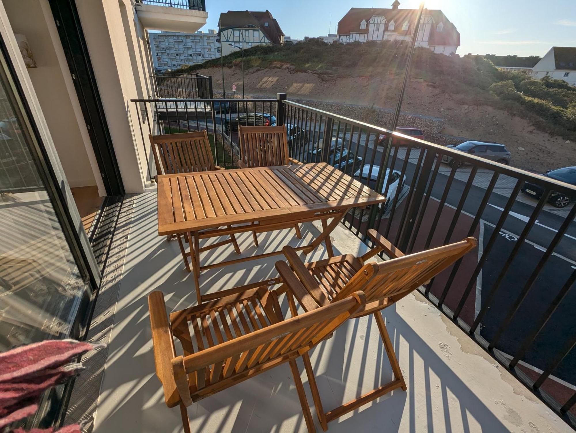 Evasion Plage - Appartement Lumineux Plein Centre Et 150M Plage Neufchâtel-Hardelot Exterior foto